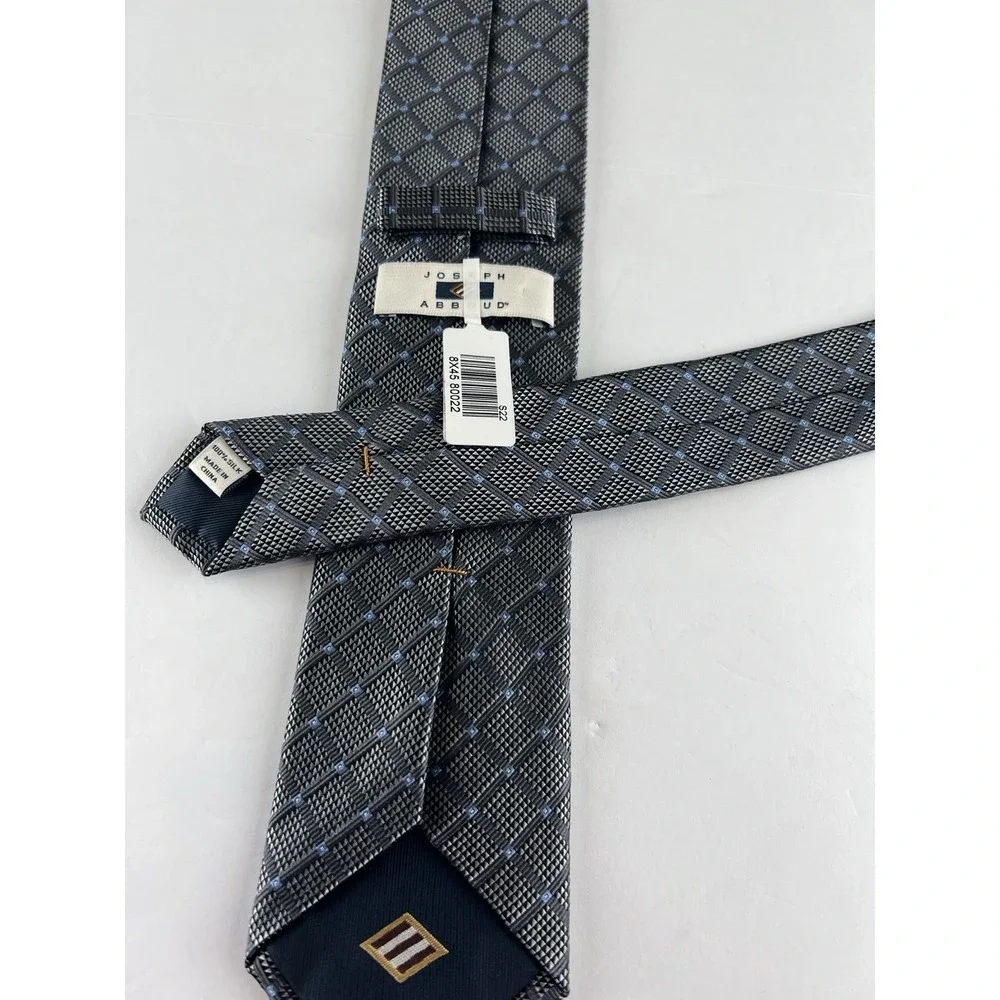 Joseph Abboud Men's Tie  Gray/Light Blue/Silver Length 57.5 In / Width 3 In